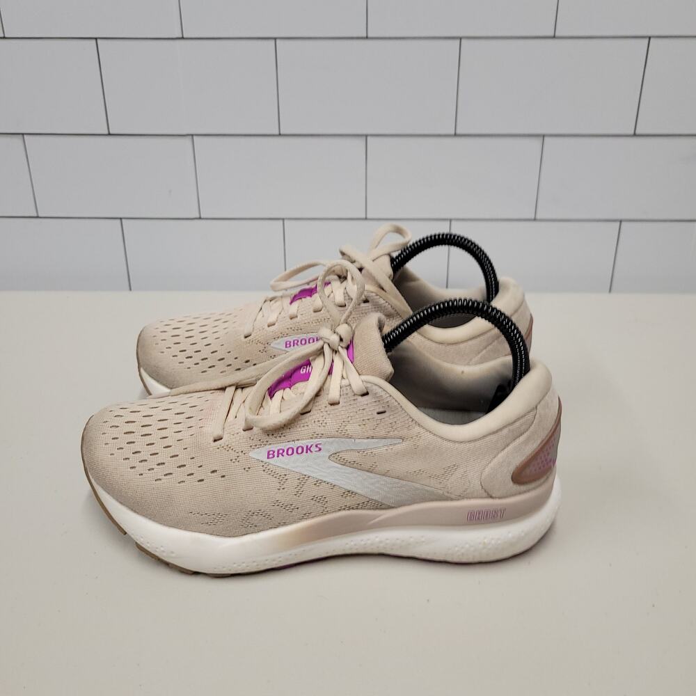 Brooks Ghost 16 Womens Running Shoes Size 8 Beige Pink DNA Loft Cushion